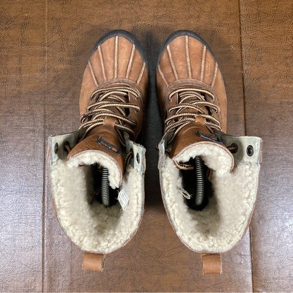 Ugg Goldeneye Duck Boots 2 Tone Brown Leather Shoes Event Waterproof, size 6 - Picture 5 of 10